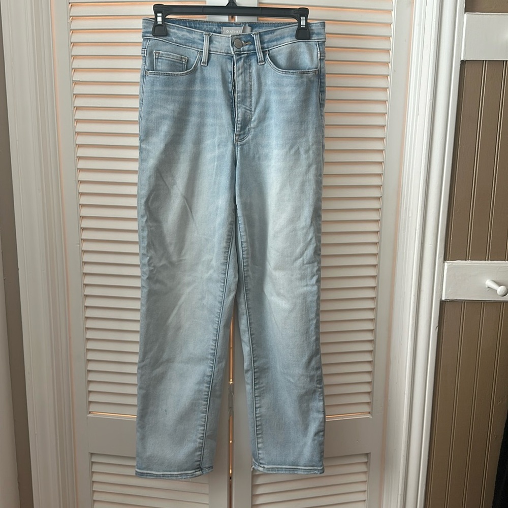 Athleta straight leg jeans